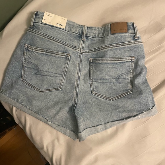 American Eagle Curvy Mom Jean - Picture 2 of 3